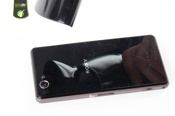 Guide photos remplacement châssis externe Xperia Z1 Compact (Etape 2 - image 1)