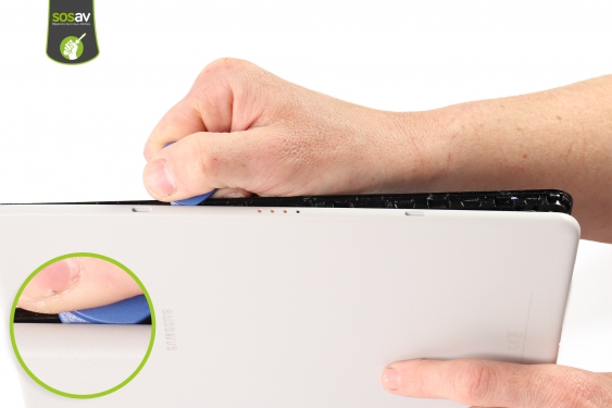 Guide photos remplacement carte de gestion clavier externe Galaxy Tab A 10,5 (2018) (Etape 3 - image 2)