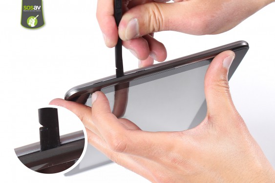 Guide photos remplacement haut-parleur externe droit  (Etape 2 - image 1)