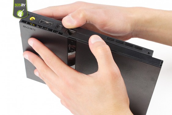 Guide photos remplacement nappe de liaison de la carte des boutons / capteur infrarouge Playstation 2 Slim (Etape 3 - image 2)