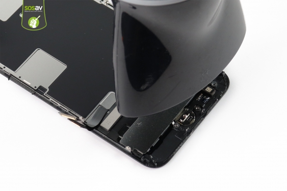 Guide photos remplacement ecran iPhone SE (2nde Generation) (Etape 13 - image 1)