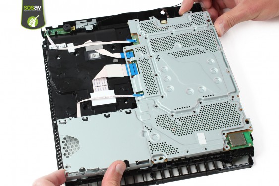 Guide photos remplacement câble de liaison de l'alimentation Playstation 4 Slim (Etape 31 - image 1)