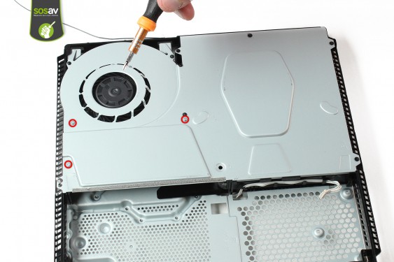 Guide photos remplacement radiateur Playstation 4 Slim (Etape 35 - image 2)