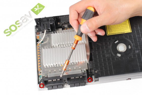 Guide photos remplacement ventilateur Playstation 2 Fat (Etape 3 - image 1)