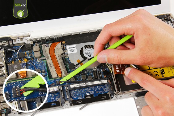 Guide photos remplacement guide de mise à niveau lecteur dvd vers second disque dur (ssd) Macbook Core 2 Duo (A1181 / EMC2200) (Etape 12 - image 1)