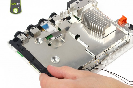 Guide photos remplacement carte bluetooth Nintendo Wii (Etape 24 - image 2)
