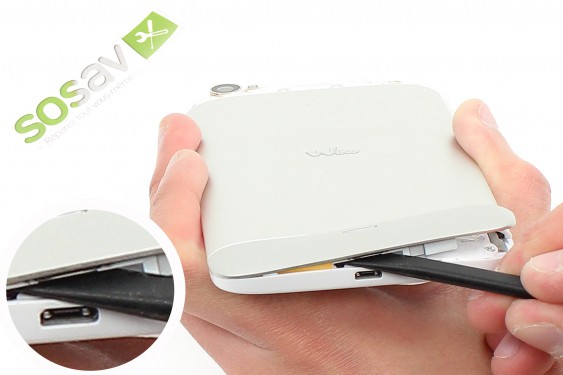 Guide photos remplacement ensemble du bas Wiko Darkside (Etape 4 - image 3)