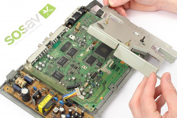 Guide photos remplacement châssis interne Playstation (Etape 15 - image 3)