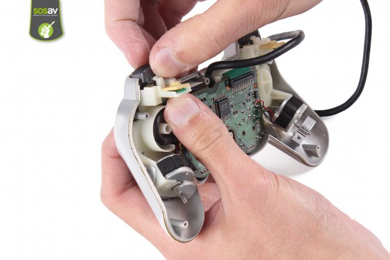 Guide photos remplacement boutons d'action Manette Dualshock 2 (Playstation 2) (Etape 3 - image 1)