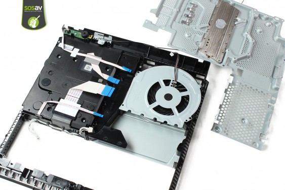 Guide photos remplacement radiateur Playstation 4 Slim (Etape 37 - image 1)