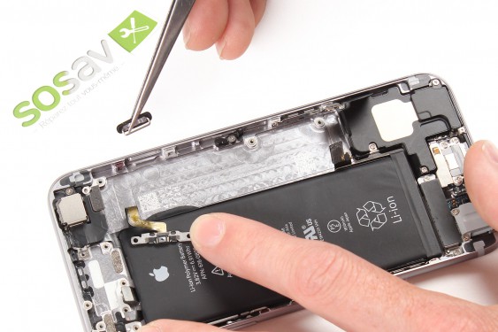 Guide photos remplacement bouton power iPhone 6 (Etape 26 - image 4)