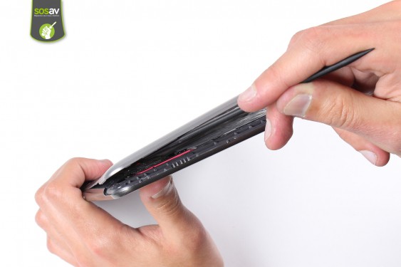 Guide photos remplacement haut-parleur externe droit  (Etape 3 - image 4)