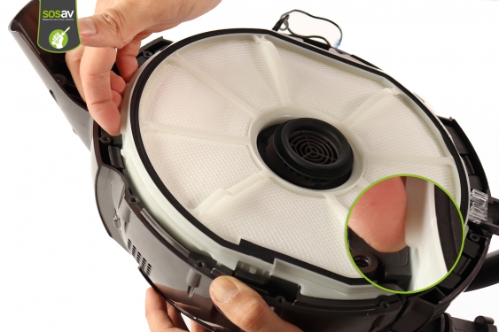 Guide photos remplacement enrouleur câble Aspirateur Dyson Cinetic Big Ball 2 (Etape 17 - image 1)