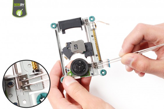 Guide photos remplacement lentille laser Playstation 2 Slim (Etape 10 - image 2)