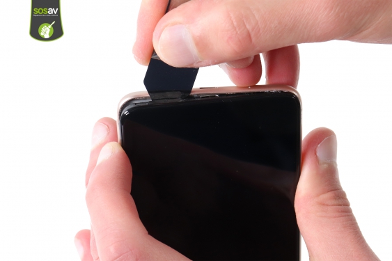 Guide photos remplacement caméra avant Wiko View XL (Etape 4 - image 3)