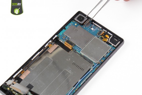 Guide photos remplacement châssis complet Xperia Z5 (Etape 20 - image 1)