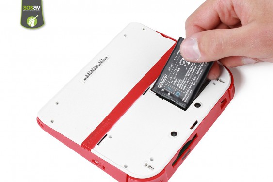 Guide photos remplacement caoutchouc du microphone Nintendo 2DS (Etape 3 - image 3)