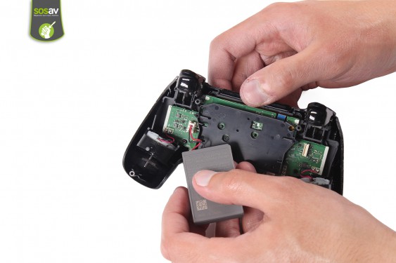 Guide photos remplacement bouton central (bouton playstation) Manette Dualshock (Playstation 4) (Etape 6 - image 2)