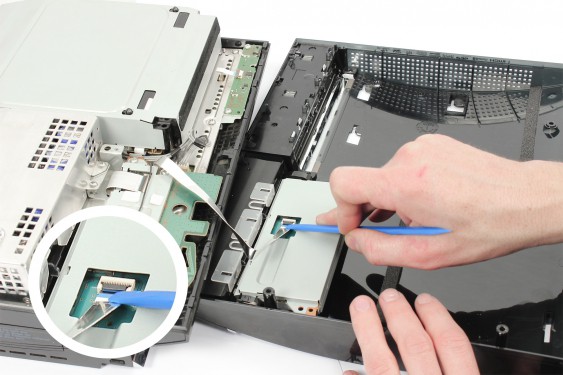 Guide photos remplacement pile de mémoire Playstation 3 Fat (Etape 7 - image 1)