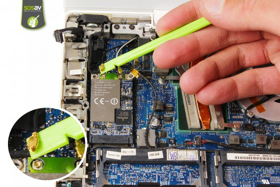 Guide photos remplacement connecteur batterie Macbook Core 2 Duo (A1181 / EMC2200) (Etape 12 - image 4)