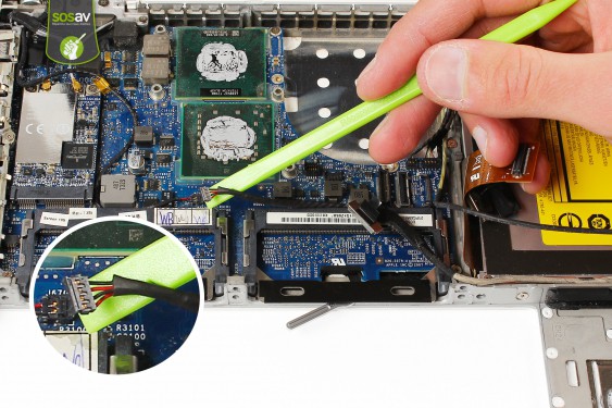 Guide photos remplacement carte mère Macbook Core 2 Duo (A1181 / EMC2200) (Etape 16 - image 2)