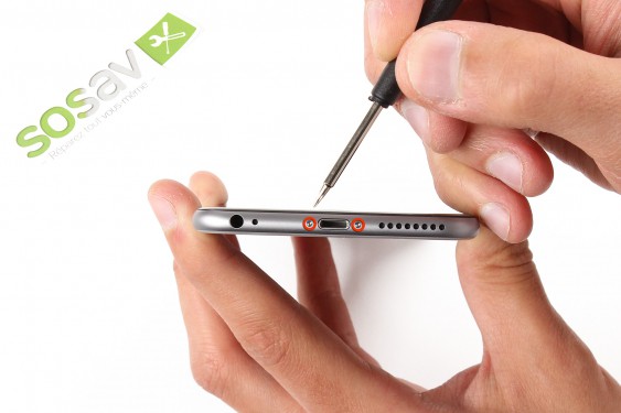 Guide photos remplacement antenne nfc iPhone 6 Plus (Etape 2 - image 1)