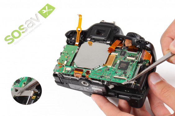 Guide photos remplacement lecteur de carte sd Canon EOS 1000D / Rebel XS / Kiss F (Etape 29 - image 1)