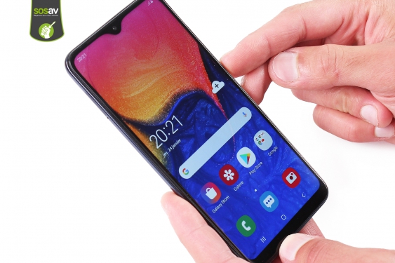 Guide photos remplacement carte mère Galaxy A10 (Etape 1 - image 1)