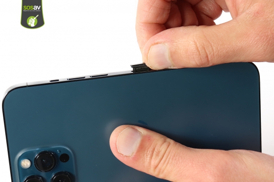 Guide photos remplacement châssis iPhone 12 Pro Max (Etape 2 - image 2)