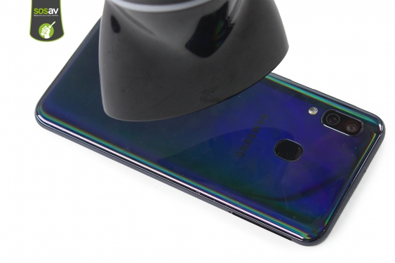 Guide photos remplacement haut-parleur interne Galaxy A40 (Etape 4 - image 1)