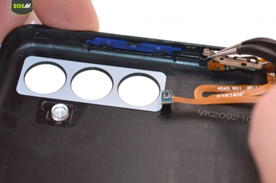 Guide photos remplacement vitre arrière Galaxy A04s (Etape 7 - image 2)