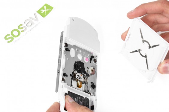 Guide photos remplacement coque complète PSP 3000 (Etape 62 - image 4)