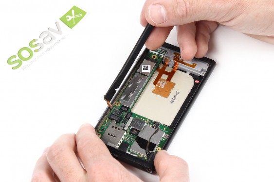 Guide photos remplacement haut-parleur interne Lumia 800 (Etape 18 - image 3)