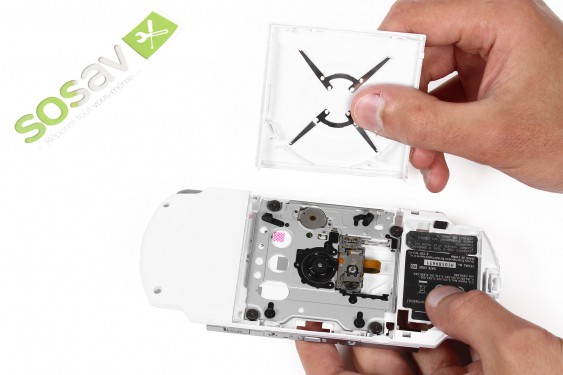 Guide photos remplacement coque complète PSP 3000 (Etape 62 - image 3)