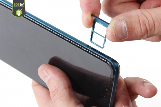 Guide photos remplacement bloc haut-parleur externe & vibreur Honor 10 (Etape 2 - image 4)