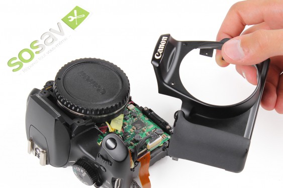 Guide photos remplacement lecteur de carte sd Canon EOS 1000D / Rebel XS / Kiss F (Etape 38 - image 3)