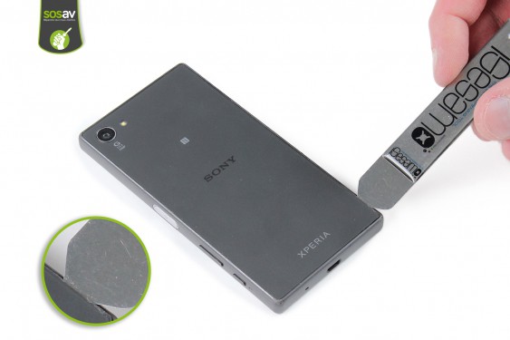 Guide photos remplacement ecran complet (lcd + tactile + châssis) Z5 compact (Etape 3 - image 1)