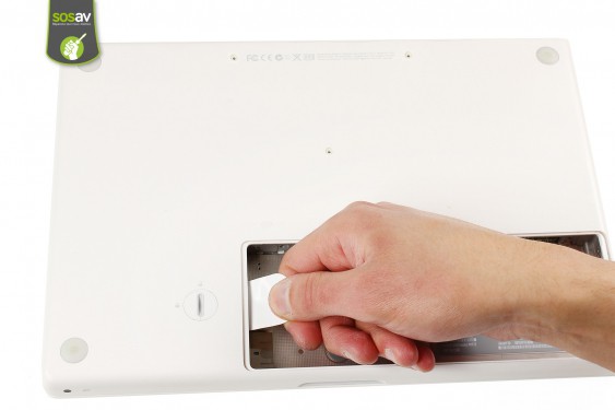 Guide photos remplacement haut-parleur central et haut-parleur droit Macbook Core 2 Duo (A1181 / EMC2200) (Etape 4 - image 3)