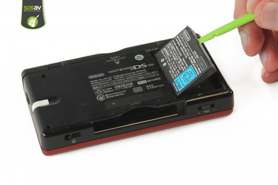 Guide photos remplacement flèche directionnelle Nintendo DS Lite (Etape 4 - image 2)