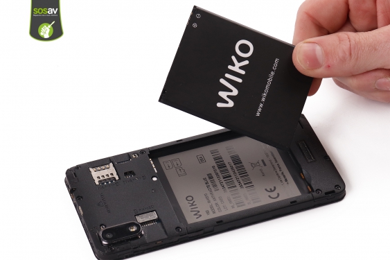 Guide photos remplacement ecran Wiko Y60 (Etape 4 - image 3)