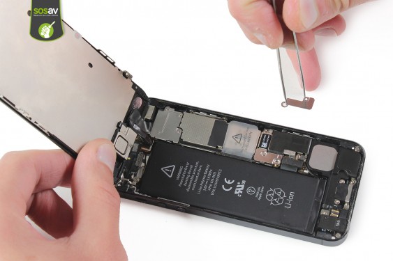 Guide photos remplacement connecteur de charge (lightning) + prise jack iPhone 5 (Etape 5 - image 2)