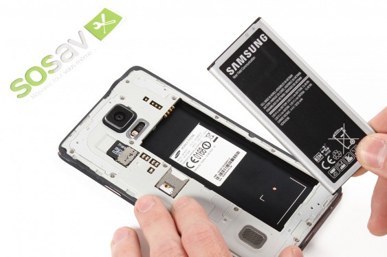 Guide photos remplacement caméra avant + capteur de proximité et luminosité  (Etape 4 - image 4)