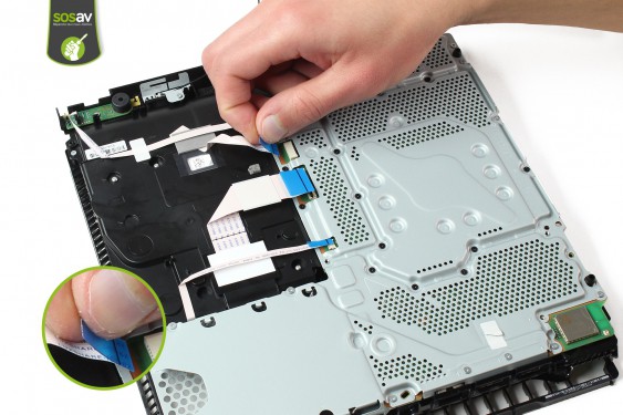 Guide photos remplacement câble de liaison de l'alimentation Playstation 4 Slim (Etape 28 - image 4)