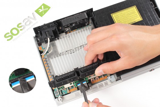 Guide photos remplacement ventilateur Playstation 2 Fat (Etape 4 - image 2)