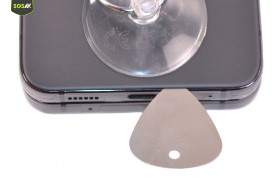 Guide photos remplacement connecteur de charge Galaxy Z Flip4 (Etape 4 - image 1)