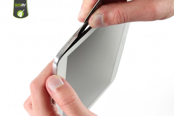 Guide photos remplacement haut-parleur droit / prise jack / antenne wifi Galaxy Tab 3 10.1 (Etape 9 - image 3)