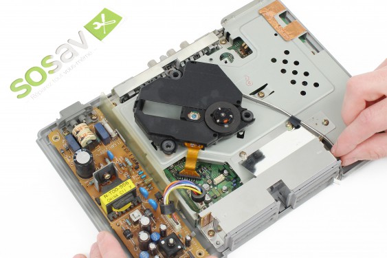 Guide photos remplacement châssis interne Playstation (Etape 4 - image 4)