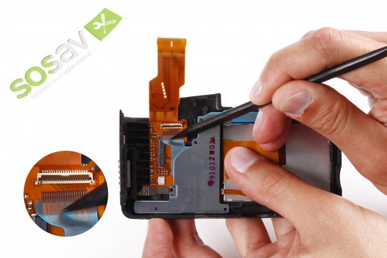 Guide photos remplacement nappe de liaison de la façade avant Canon EOS 1000D / Rebel XS / Kiss F (Etape 24 - image 4)