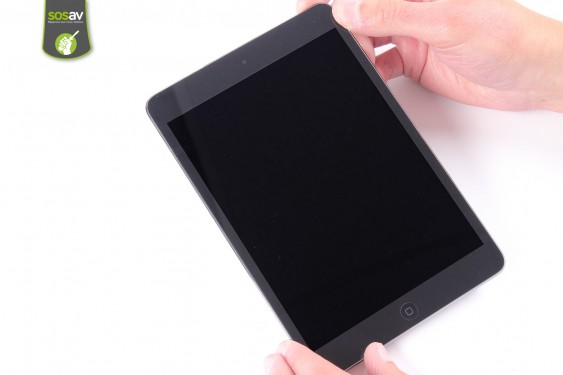 Guide photos remplacement nappe bouton power, volume et silencieux iPad Mini 1 WiFi (Etape 1 - image 1)