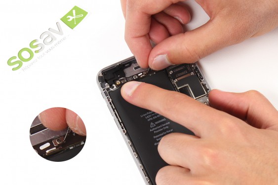 Guide photos remplacement antenne wifi iPhone 6 Plus (Etape 12 - image 1)